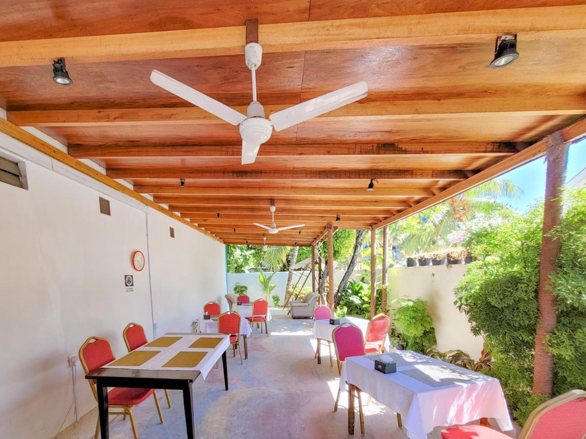 Alesara Guest House Thoddoo Extérieur photo